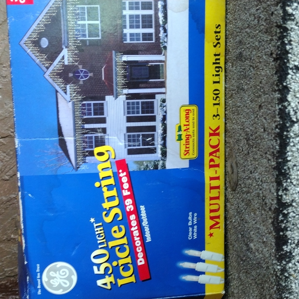 1-BOXES CHRISTMAS LIGHTS